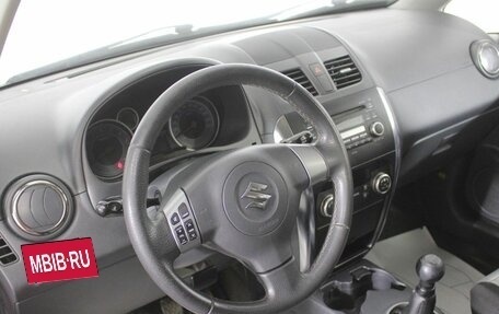 Suzuki SX4 II рестайлинг, 2010 год, 650 000 рублей, 13 фотография