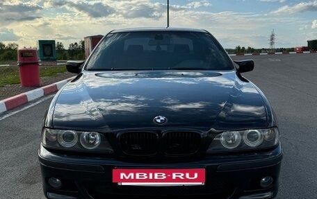 BMW 5 серия, 2001 год, 1 180 000 рублей, 15 фотография