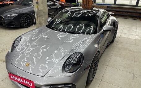 Porsche 911, 2022 год, 34 000 000 рублей, 3 фотография