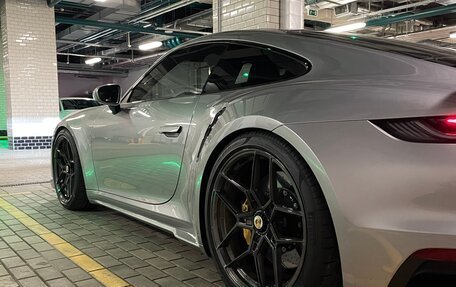Porsche 911, 2022 год, 34 000 000 рублей, 12 фотография