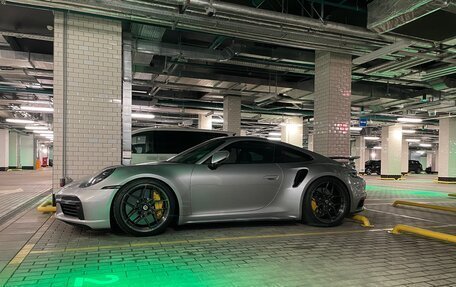 Porsche 911, 2022 год, 34 000 000 рублей, 13 фотография