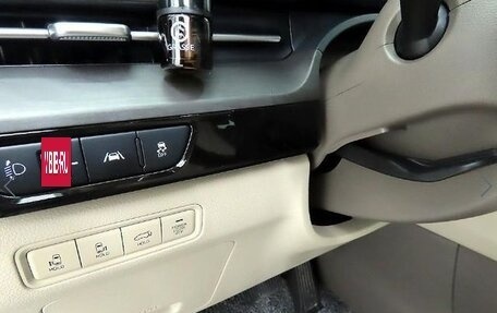 KIA Carnival, 2022 год, 7 663 897 рублей, 9 фотография