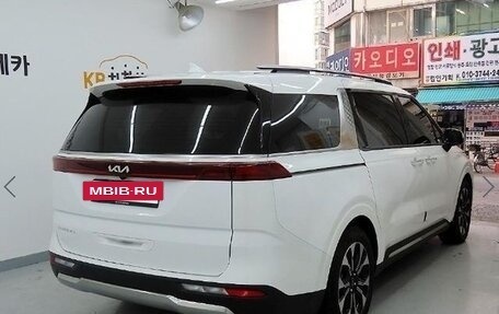 KIA Carnival, 2022 год, 7 663 897 рублей, 3 фотография