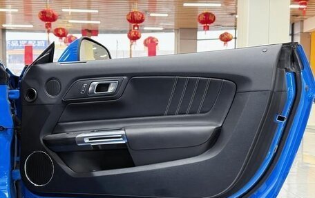 Ford Mustang VI рестайлинг, 2021 год, 4 466 861 рублей, 10 фотография