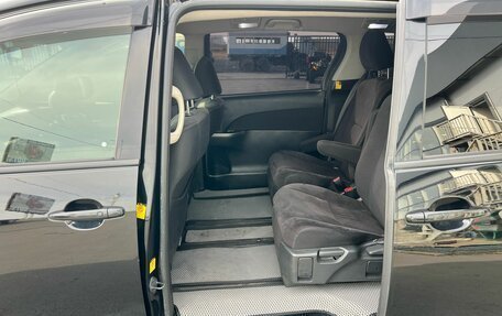 Toyota Estima III рестайлинг -2, 2012 год, 2 229 000 рублей, 18 фотография