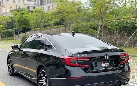 Honda Accord IX рестайлинг, 2022 год, 1 850 000 рублей, 5 фотография