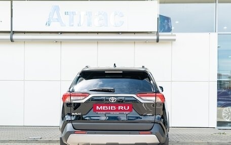 Toyota RAV4, 2022 год, 3 790 000 рублей, 4 фотография