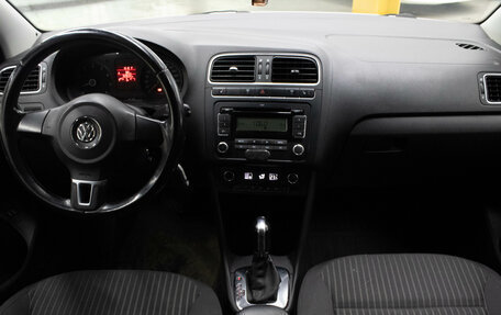 Volkswagen Polo VI (EU Market), 2012 год, 799 000 рублей, 10 фотография