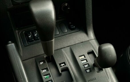 Mitsubishi Pajero III рестайлинг, 2006 год, 835 000 рублей, 21 фотография