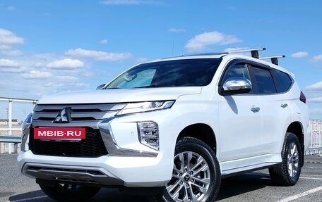 Mitsubishi Pajero Sport III рестайлинг, 2020 год, 3 629 000 рублей, 2 фотография