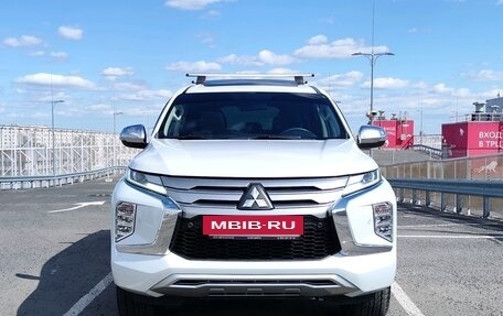 Mitsubishi Pajero Sport III рестайлинг, 2020 год, 3 629 000 рублей, 4 фотография