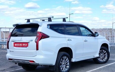 Mitsubishi Pajero Sport III рестайлинг, 2020 год, 3 629 000 рублей, 8 фотография