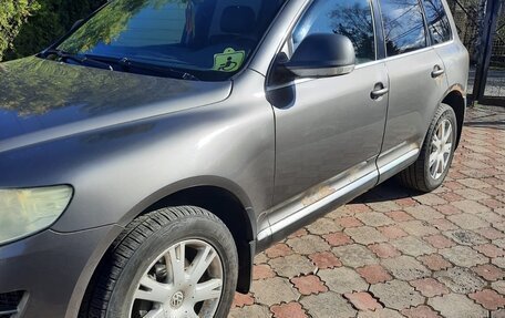 Volkswagen Touareg III, 2009 год, 985 000 рублей, 4 фотография