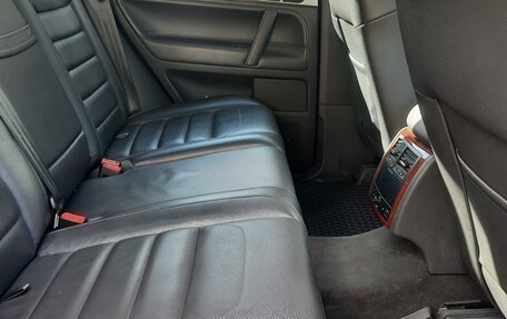 Volkswagen Touareg III, 2009 год, 985 000 рублей, 17 фотография