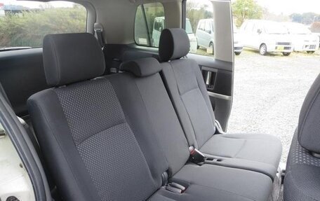 Toyota ISis I, 2012 год, 1 150 014 рублей, 6 фотография