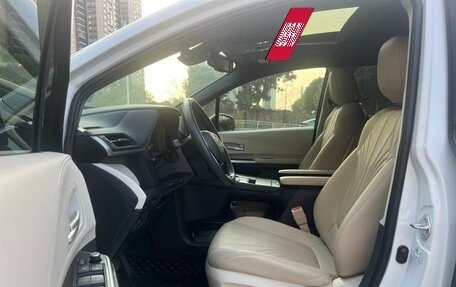 Toyota Sienna, 2021 год, 4 739 438 рублей, 11 фотография