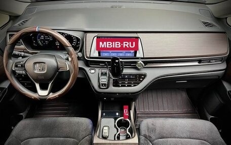 Honda Odyssey IV, 2022 год, 2 833 600 рублей, 9 фотография