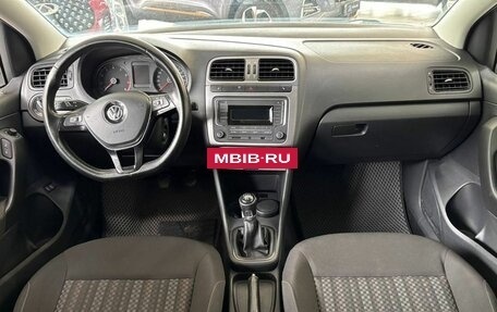 Volkswagen Polo VI (EU Market), 2018 год, 1 000 000 рублей, 11 фотография