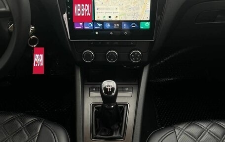 Skoda Octavia, 2017 год, 997 000 рублей, 13 фотография