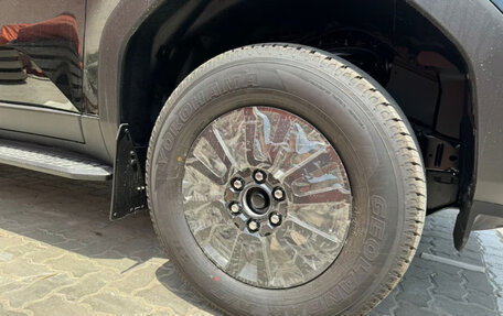 Toyota Land Cruiser Prado, 2024 год, 6 700 000 рублей, 12 фотография