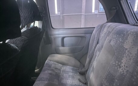 Nissan March II, 2001 год, 220 000 рублей, 12 фотография