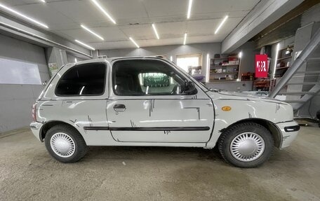 Nissan March II, 2001 год, 220 000 рублей, 3 фотография