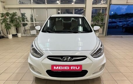 Hyundai Solaris II рестайлинг, 2013 год, 940 000 рублей, 3 фотография