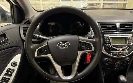 Hyundai Solaris II рестайлинг, 2013 год, 940 000 рублей, 7 фотография