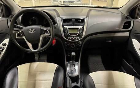 Hyundai Solaris II рестайлинг, 2013 год, 940 000 рублей, 8 фотография