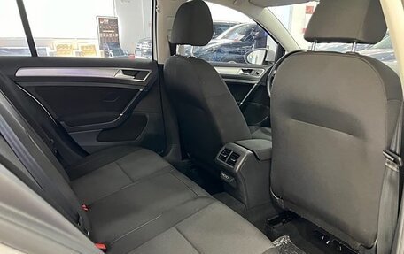 Volkswagen Golf VII, 2020 год, 1 320 000 рублей, 10 фотография