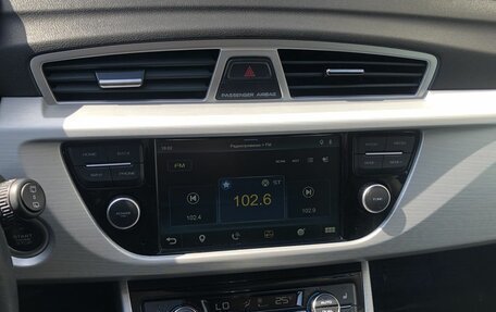Geely Atlas I, 2018 год, 1 440 000 рублей, 14 фотография