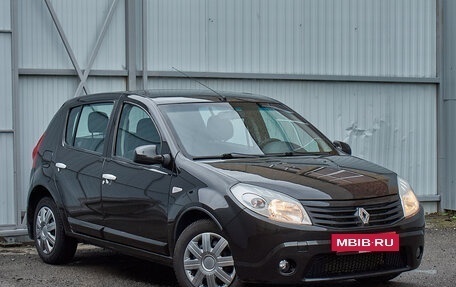 Renault Sandero I, 2012 год, 680 000 рублей, 3 фотография