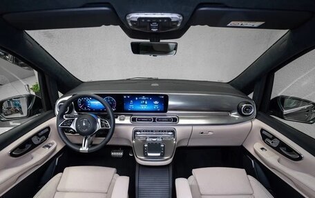 Mercedes-Benz V-Класс, 2024 год, 19 800 000 рублей, 8 фотография