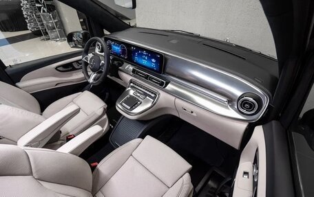 Mercedes-Benz V-Класс, 2024 год, 19 800 000 рублей, 6 фотография