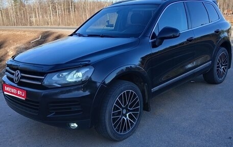 Volkswagen Touareg III, 2010 год, 1 850 000 рублей, 1 фотография