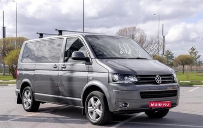 Volkswagen Multivan T5, 2012 год, 2 799 000 рублей, 1 фотография