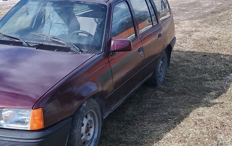 Opel Kadett E рестайлинг, 1991 год, 90 000 рублей, 1 фотография
