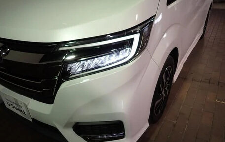 Honda Stepwgn IV, 2021 год, 1 750 888 рублей, 4 фотография