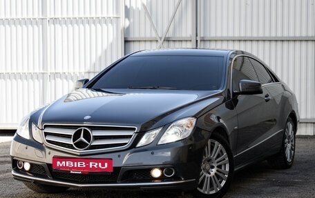 Mercedes-Benz E-Класс, 2011 год, 1 299 000 рублей, 1 фотография