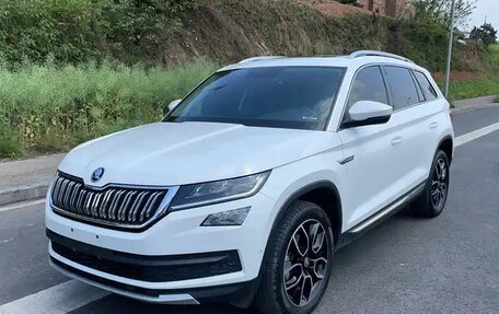 Skoda Kodiaq I, 2021 год, 1 700 007 рублей, 1 фотография