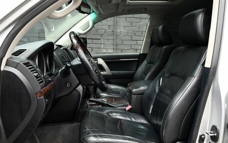 Toyota Land Cruiser 200, 2011 год, 3 240 000 рублей, 9 фотография