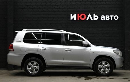 Toyota Land Cruiser 200, 2011 год, 3 240 000 рублей, 8 фотография