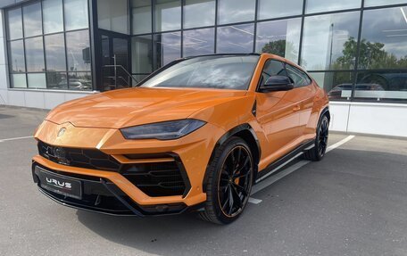 Lamborghini Urus I, 2022 год, 40 010 000 рублей, 1 фотография