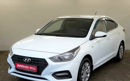 Hyundai Solaris II рестайлинг, 2017 год, 995 000 рублей, 1 фотография