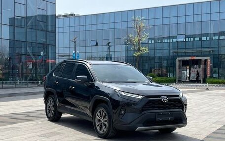 Toyota RAV4, 2024 год, 3 321 035 рублей, 1 фотография