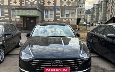 Hyundai Sonata VIII, 2021 год, 2 750 000 рублей, 1 фотография
