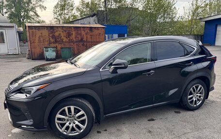 Lexus NX I, 2018 год, 4 100 000 рублей, 6 фотография