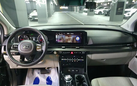 KIA Carnival, 2021 год, 2 800 000 рублей, 5 фотография