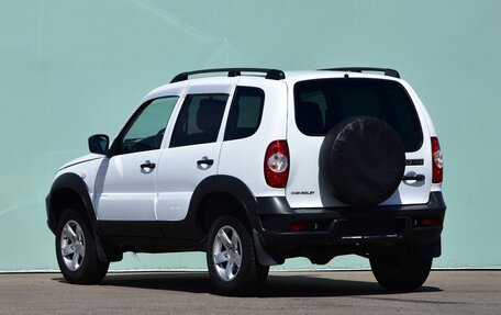 Chevrolet Niva I рестайлинг, 2018 год, 829 000 рублей, 2 фотография