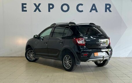 Renault Sandero II рестайлинг, 2018 год, 1 050 000 рублей, 3 фотография